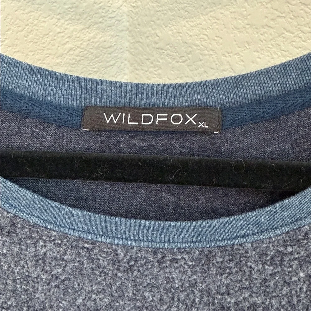 Wildfox Couture Scattered Star Patterned Navy Blue Long Sleeve Crew Sweater  XL - Picture 2 of 6